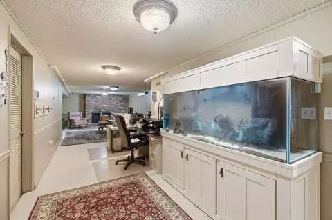 Entry Way - 2214 E 36th Ave, Spokane, WA 99203 photo 4 of 4