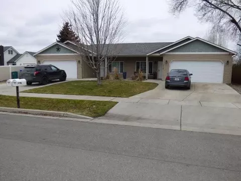1919 N Flora Rd, Spokane Valley, WA 99016