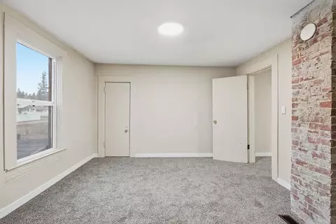 2114 E 4th Ave, Spokane, WA 99202 photo 19