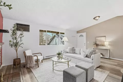 Living - 202 E Weile Ave #4, Spokane, WA 99208 photo 1 of 4
