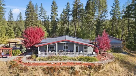 251 W Pleasant Dr, Newport, WA 99156