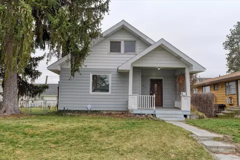 407 W Gordon Ave, Spokane, WA 99205