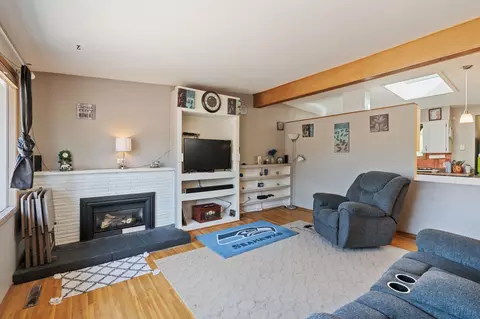 Living - 13013 E 22nd Ave, Spokane Valley, WA 99216 photo 1 of 2