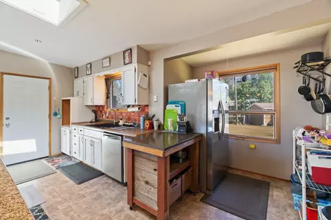 Kitchen - 13013 E 22nd Ave, Spokane Valley, WA 99216 photo 1 of 4