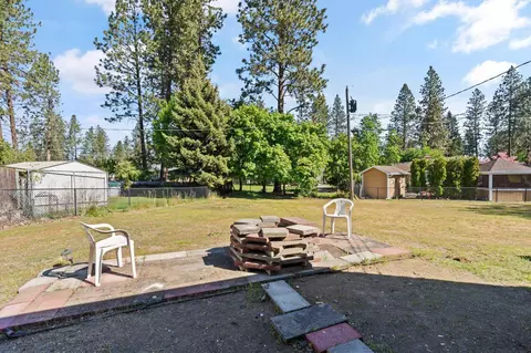 Exterior - 13013 E 22nd Ave, Spokane Valley, WA 99216 photo 4 of 9