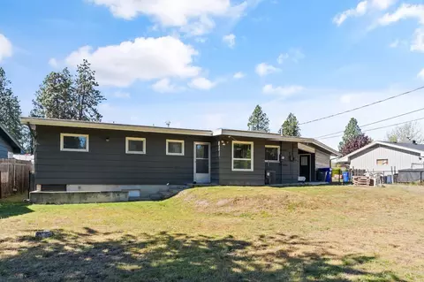 Exterior - 13013 E 22nd Ave, Spokane Valley, WA 99216 photo 7 of 9
