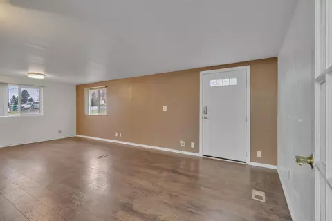 365 N Pine St, Spangle, WA 99031 photo 6