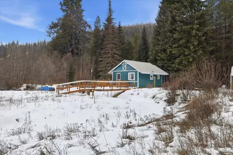 331 Franco Ln, Cusick, WA 99119
