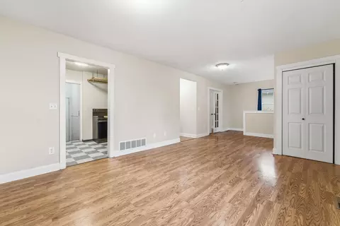 Living - 3124 E 29th Ave, Spokane, WA 99223 photo 2 of 4