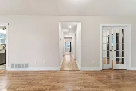 Entry Way - 3124 E 29th Ave, Spokane, WA 99223 photo 1 of 3