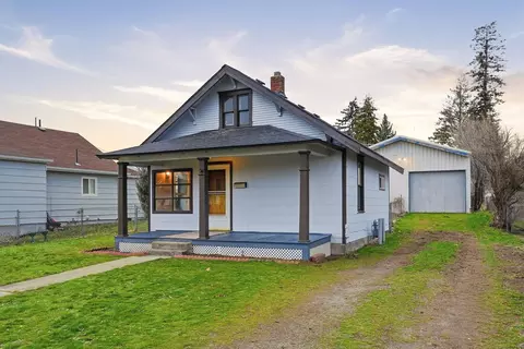 2207 E Gordon Ave, Spokane, WA 99207