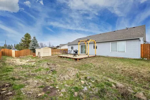 Exterior - 3104 Silverthorn Ln, Cheney, WA 99004 photo 5 of 9