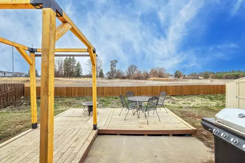 Exterior - 3104 Silverthorn Ln, Cheney, WA 99004 photo 8 of 9