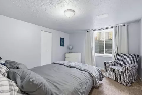 Bedroom - 608 E 33rd Ave, Spokane, WA 99203 photo 5 of 6