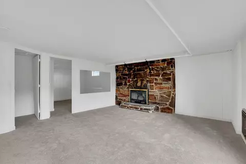 Living - 3623 E 17th Ave, Spokane, WA 99223 photo 3 of 3