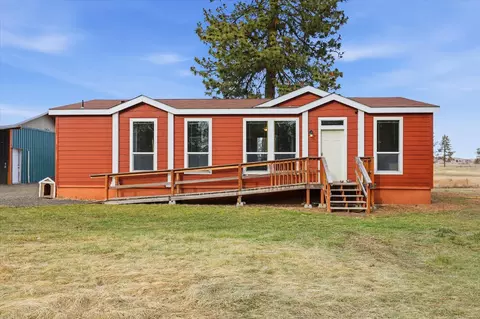 16008 W Lance Hill Rd, Cheney, WA 99004