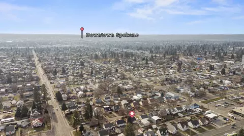 View/Area - 407 E Hoffman Ave, Spokane, WA 99207 photo 5 of 9