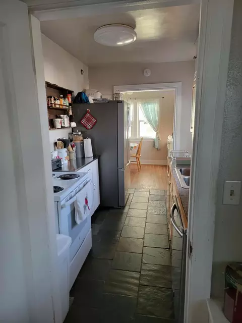 Kitchen - 407 E Hoffman Ave, Spokane, WA 99207 photo 1 of 1