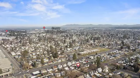 View/Area - 407 E Hoffman Ave, Spokane, WA 99207 photo 9 of 9