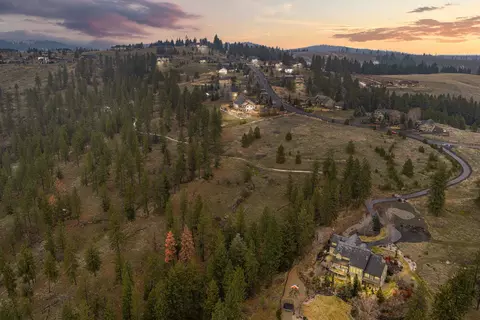 16 N Nnn N Brannon Ln, Spokane, WA 99208