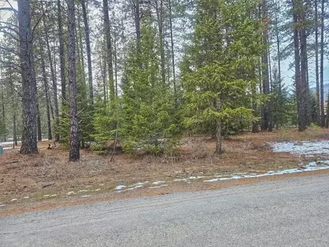 270 Eagle Dr, Chewelah, WA 99109