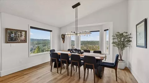 Dining - 1213 E Fireside Ln, Spokane, WA 99208 photo 2 of 4