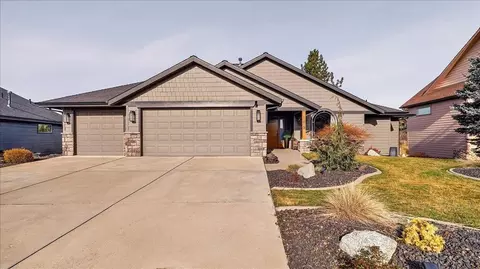 1213 E Fireside Ln, Spokane, WA 99208
