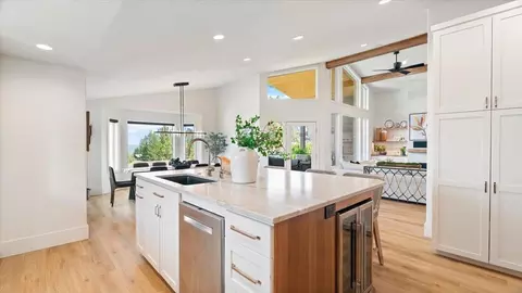 Kitchen - 1213 E Fireside Ln, Spokane, WA 99208 photo 3 of 3