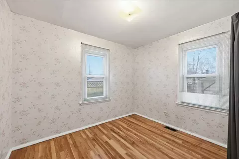 Bedroom - 513 E Dave Ct, Spokane, WA 99207 photo 2 of 2
