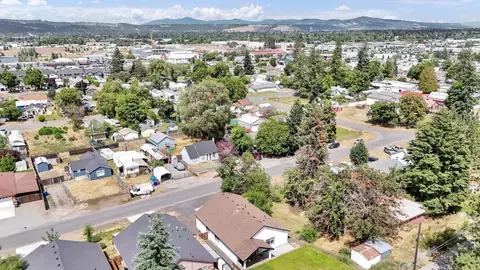 View/Area - 7204 E 4th Ave, Spokane Valley, WA 99212 photo 4 of 6