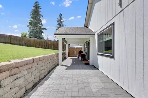 Exterior - 7204 E 4th Ave, Spokane Valley, WA 99212 photo 5 of 6