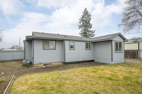 Exterior - 7721 E Rutter Ave, Spokane Valley, WA 99212 photo 13 of 20