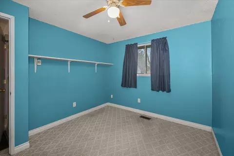 Bedroom - 7721 E Rutter Ave, Spokane Valley, WA 99212 photo 4 of 9