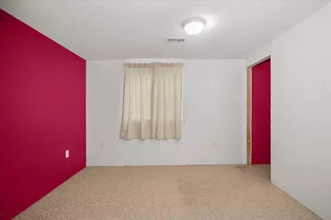 Bedroom - 7721 E Rutter Ave, Spokane Valley, WA 99212 photo 7 of 9
