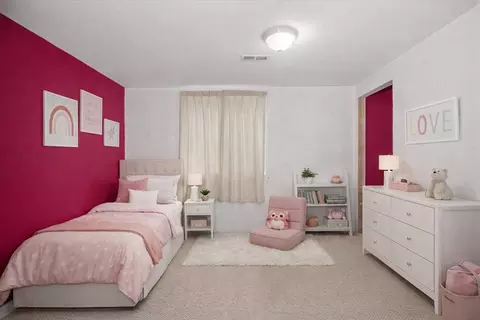 Bedroom - 7721 E Rutter Ave, Spokane Valley, WA 99212 photo 6 of 9