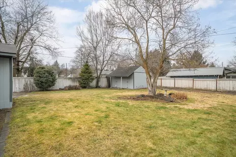 Exterior - 7721 E Rutter Ave, Spokane Valley, WA 99212 photo 14 of 20