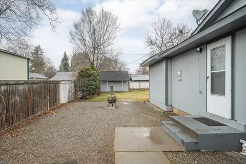Exterior - 7721 E Rutter Ave, Spokane Valley, WA 99212 photo 8 of 20