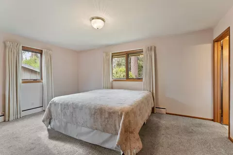 Bedroom - 1610 E 35th Ave, Spokane, WA 99203 photo 2 of 5