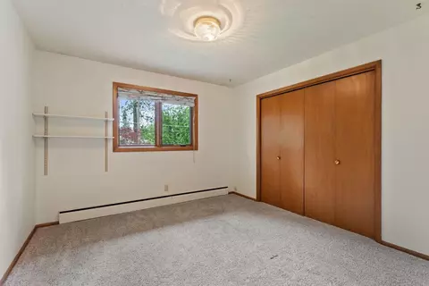 Bedroom - 1610 E 35th Ave, Spokane, WA 99203 photo 4 of 5