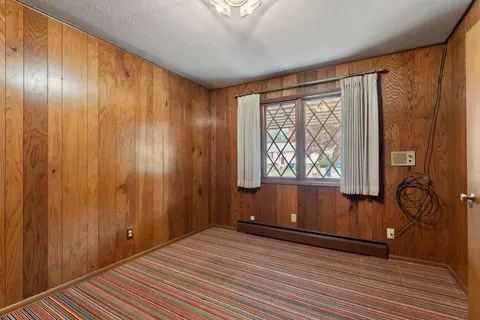 Bedroom - 1610 E 35th Ave, Spokane, WA 99203 photo 1 of 5
