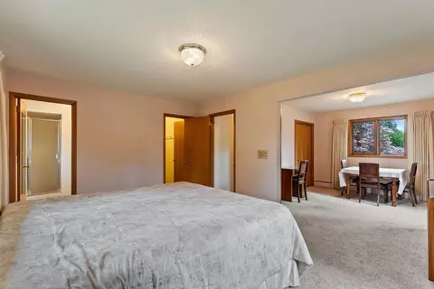 Bedroom - 1610 E 35th Ave, Spokane, WA 99203 photo 3 of 5
