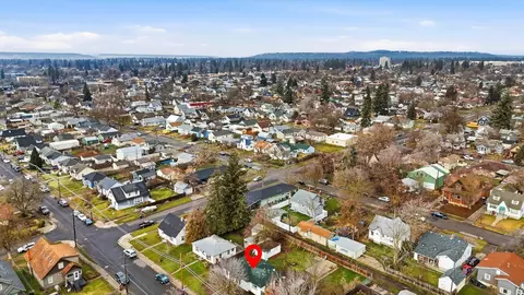 View/Area - 511 Euclid Ave, Spokane, WA 99207 photo 2 of 3
