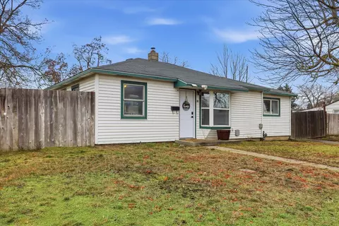 Exterior - 511 Euclid Ave, Spokane, WA 99207 photo 2 of 12