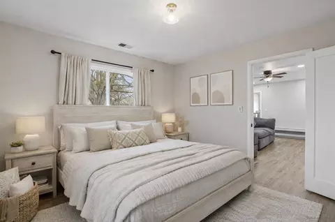 Bedroom - 511 Euclid Ave, Spokane, WA 99207 photo 3 of 5