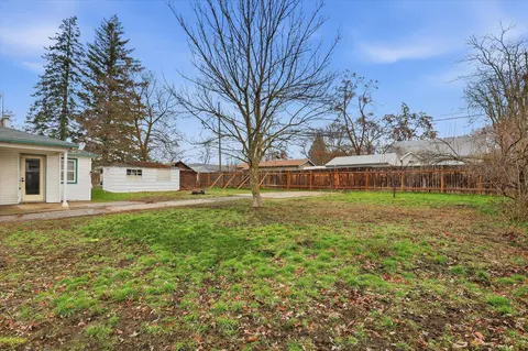 Exterior - 511 Euclid Ave, Spokane, WA 99207 photo 9 of 12