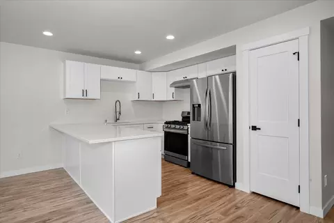 2401 E Longfellow Ave, Spokane, WA 99207 photo 7