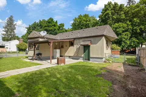 904 E 40th Ave, Spokane, WA 99203 photo 34