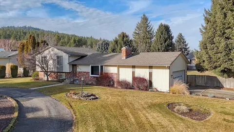 4228 S Driftwood Dr, Spokane, WA 99206