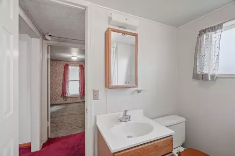 Bath - 3924 E Pacific Ave, Spokane, WA 99202 photo 2 of 2