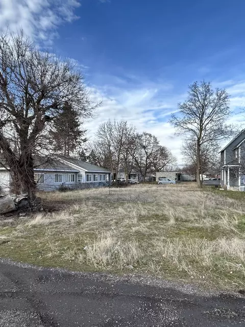 1924 E Sharp Ave, Spokane, WA 99202 photo 7